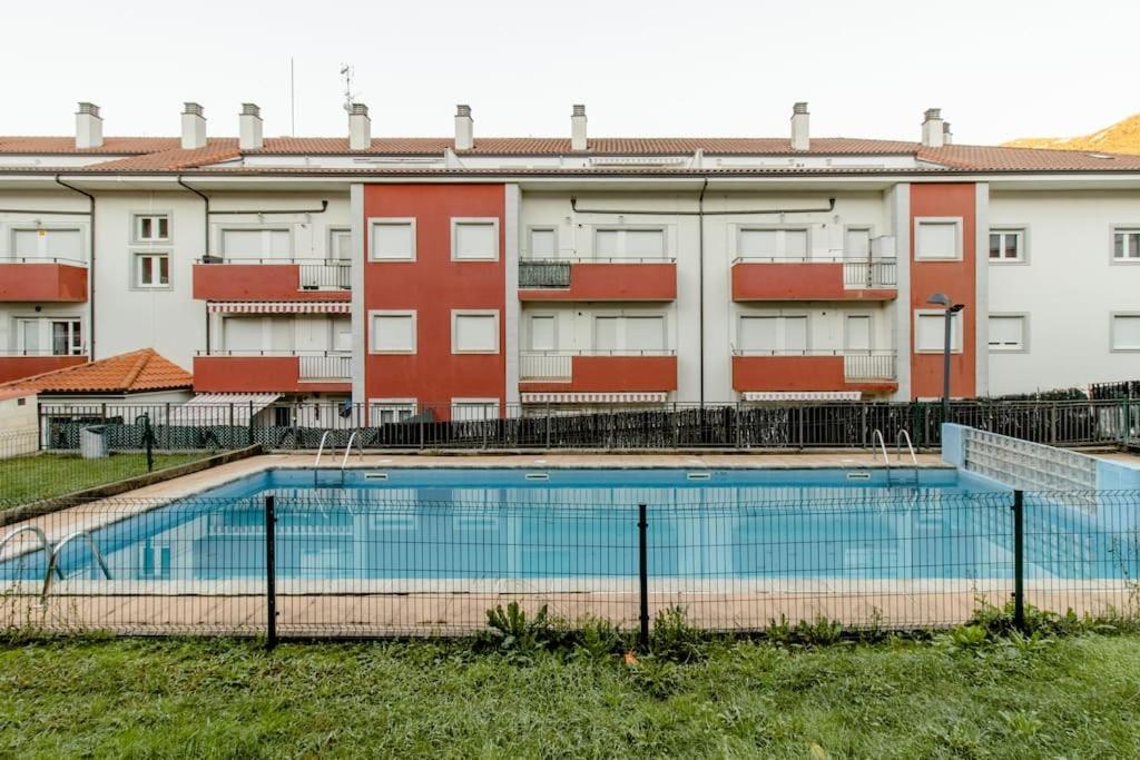 apartamento 2 hab - montaña y playa Gibaja Exterior foto